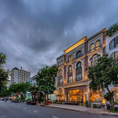 Golden Tree Apartments Хошимин Экстерьер фото