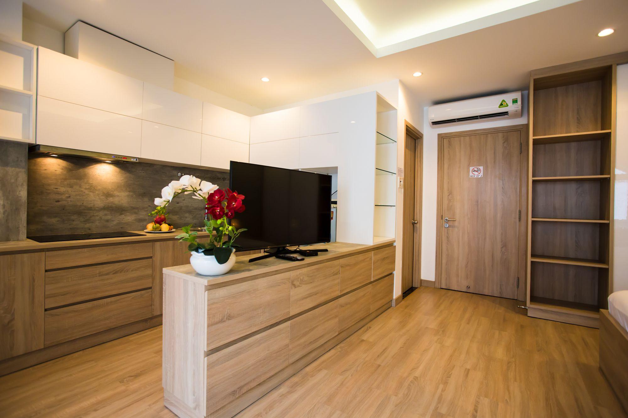 Golden Tree Apartments Хошимин Экстерьер фото